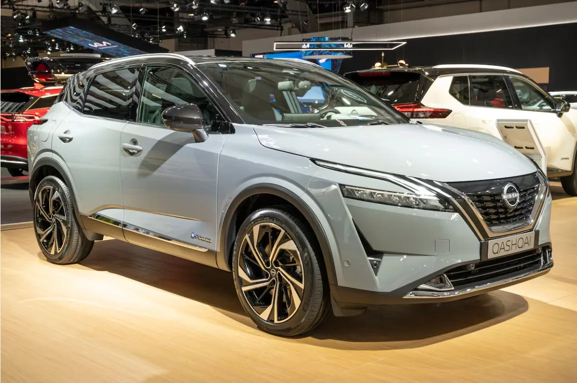 Nissan suspend le développement du Qashqai électrique dans le cadre de réductions de coûts et d'une révision de sa stratégie VE